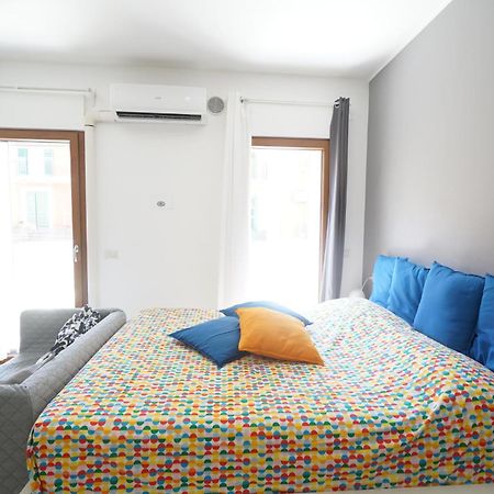 Central Modern Studio Bari Daire Dış mekan fotoğraf