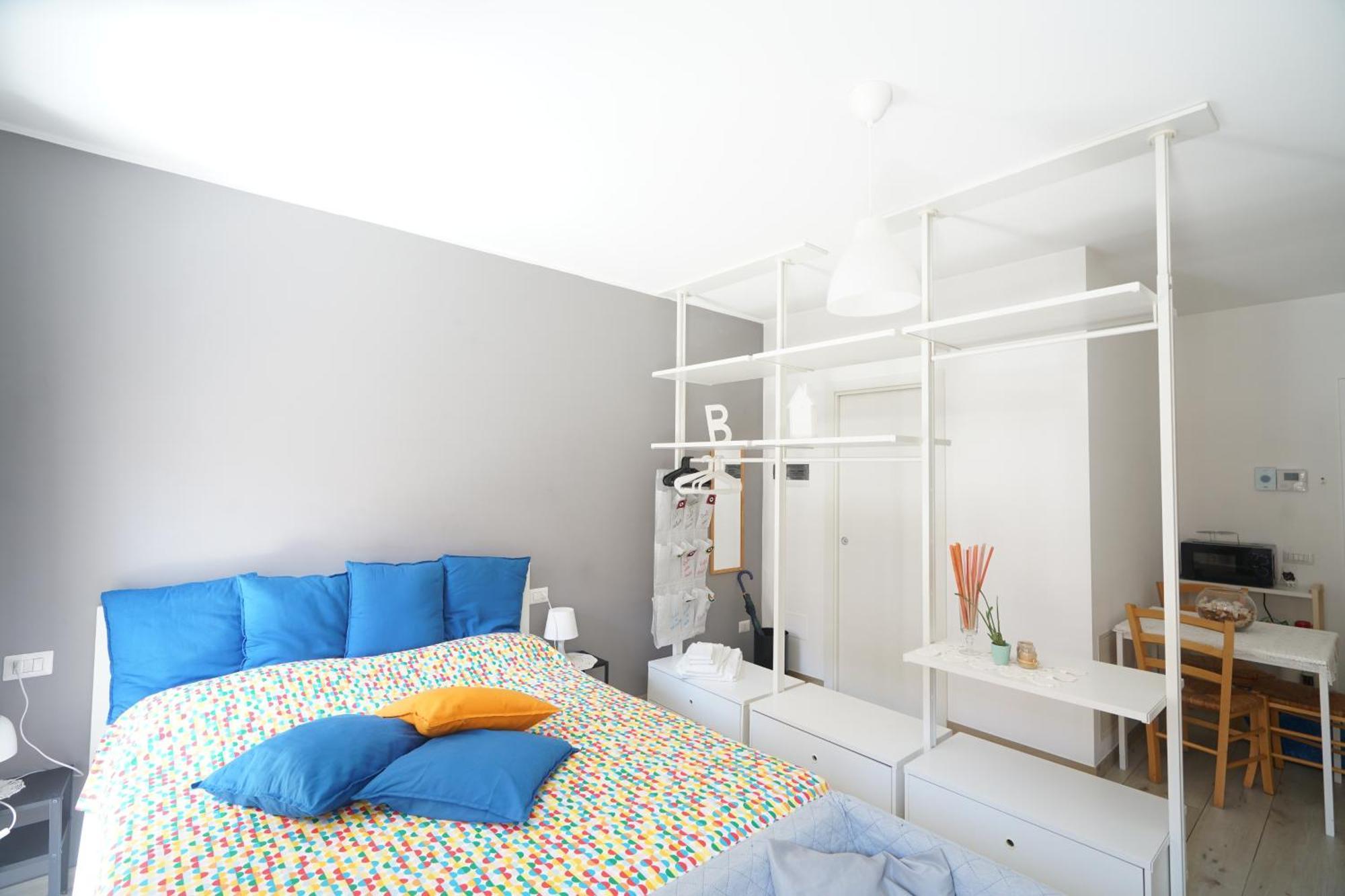 Central Modern Studio Bari Daire Dış mekan fotoğraf