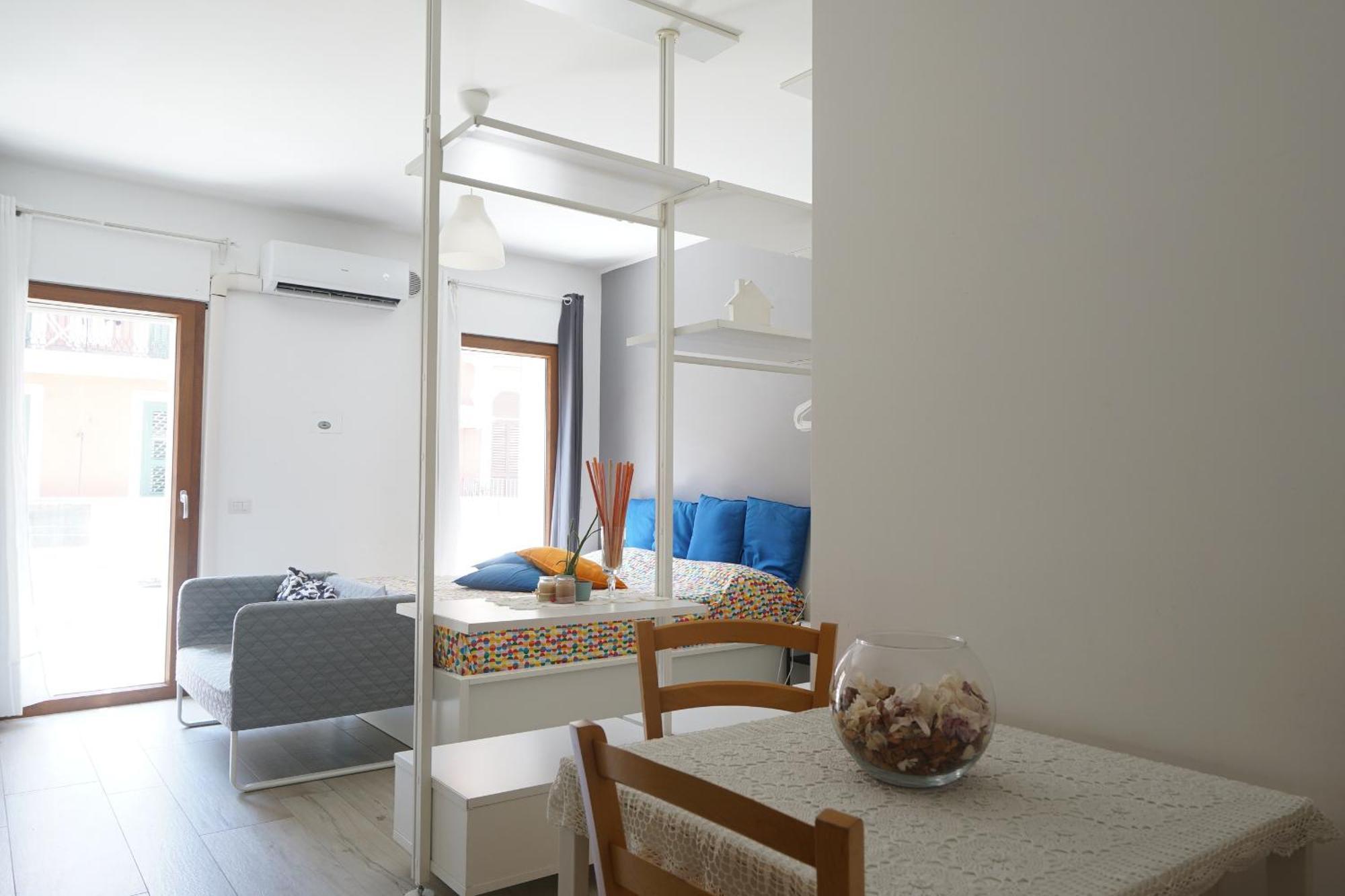 Central Modern Studio Bari Daire Dış mekan fotoğraf